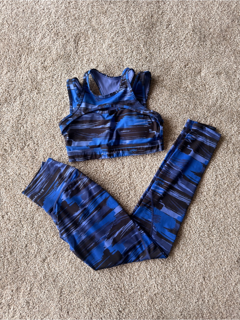 Alphalete Workout Set